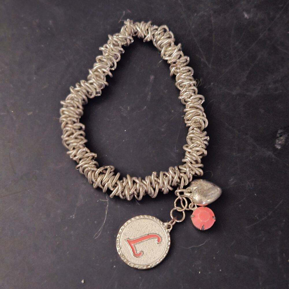 Vintage Y2K Silver Coiled Expansion Charm Bracelet Initial L Coral Pink Heart